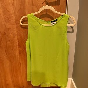 NWT Flowy Sleeveless Top - Size Small